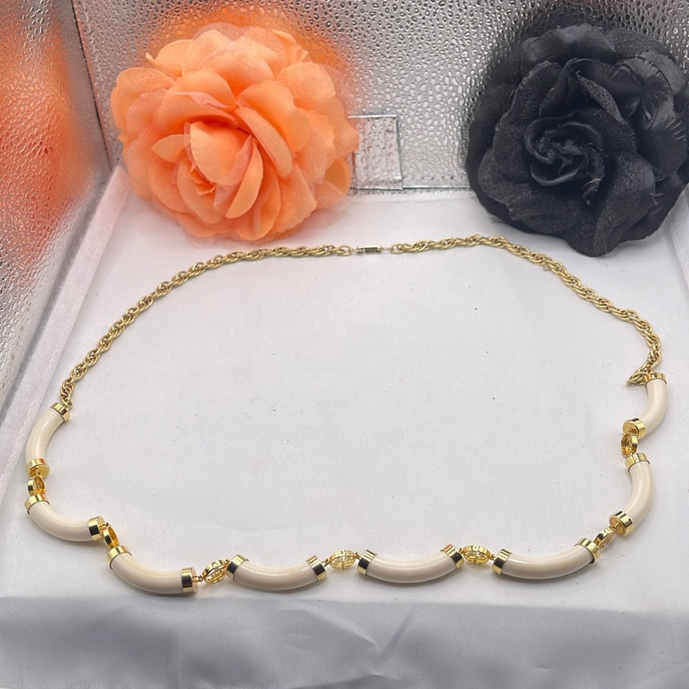 3.31.24 Vintage Hobe Milk Necklace with Goldtone chain, caps and separators